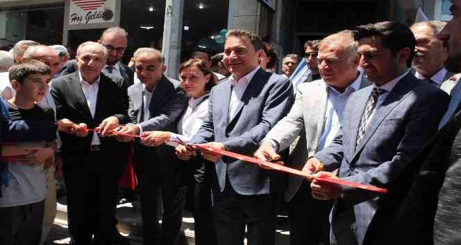 DEVA Partisi Genel Başkanı Ali Babacan Bayburt’ta