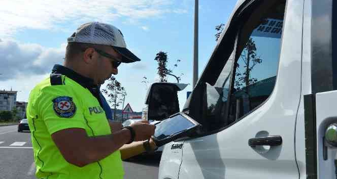 Emniyetten 5 farklı noktada 23 personelle denetim