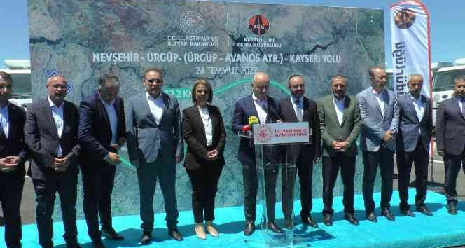 Bakan Karaismailoğlu: "Yaptığımız projeler vizyonsuzlara tokat gibi cevabımızdır"