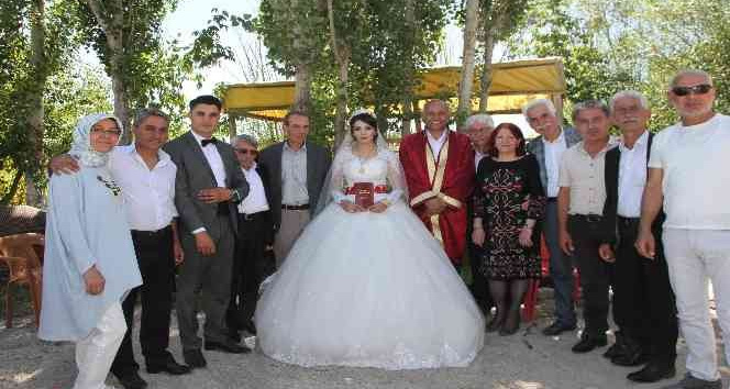 Belediye Başkanı Altın nikah kıydı