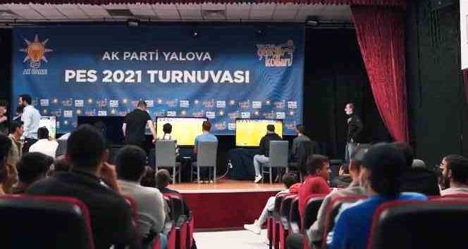 AK Parti Yalova İl Başkanlığı’ndan ’PlayStation’ turnuvası