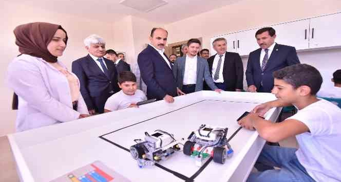 Karatay’da Saraçoğlu Celaleddin Karatay Bilgehane açıldı