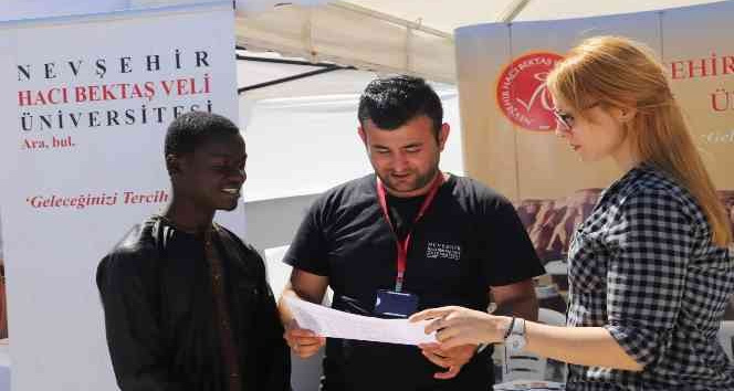 NEVÜ, Sivas Üniversite Tanıtım ve Tercih Fuarı’nda