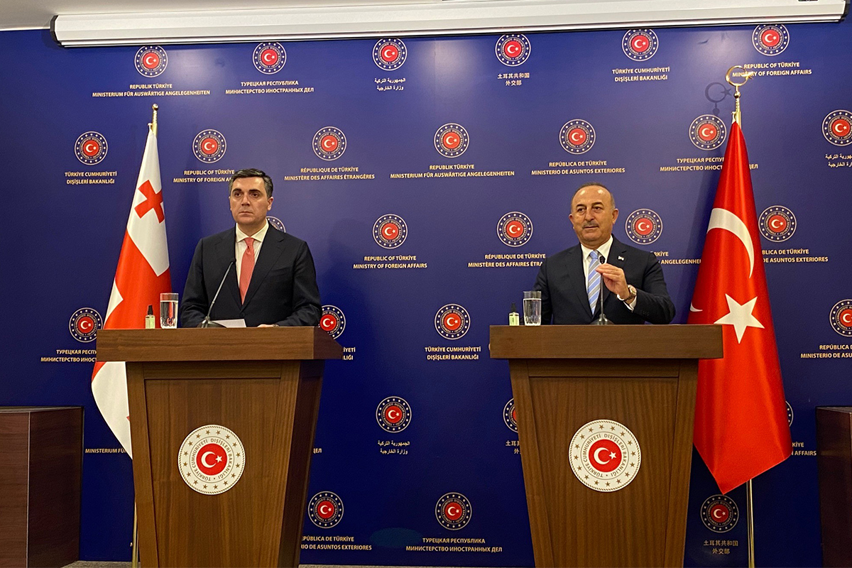 Bakan Çavuşoğlu&#039;ndan tahıl koridoru anlaşmasına ilişkin açıklama