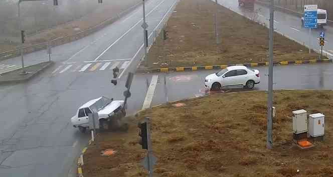Bitlis’teki kazalar kameralara yansıdı