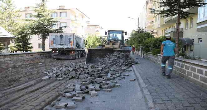 Nevşehir Belediyesi alt yapı çalışmalarına devam ediyor