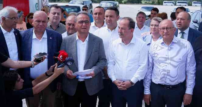 CHP heyeti, gurbetçilerin sorunlarını dinleyip, projelerini açıkladı