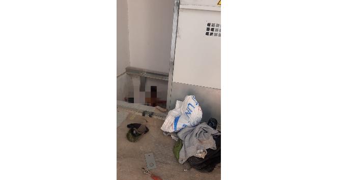 Hırsızlık için girdiği trafoda elektrik akımına kapılarak can verdi