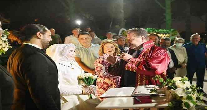 Gömeç’e Mısır’lı damat