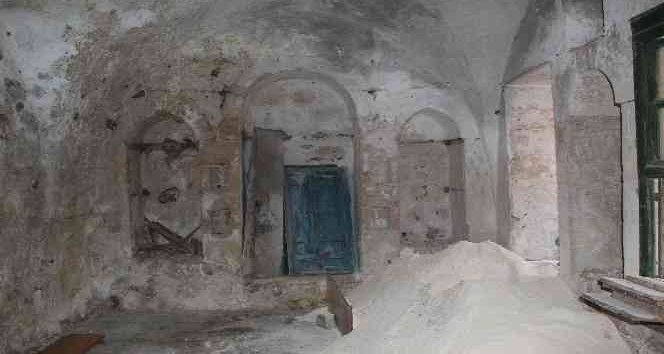 Mardin’de yarısı yol için hibe edilen soğuk hava deposu turizme kazandırılacak