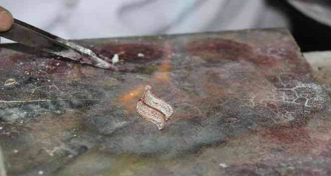 Mardin’de kursiyerler 5 bin yıllık sanatı öğreniyor