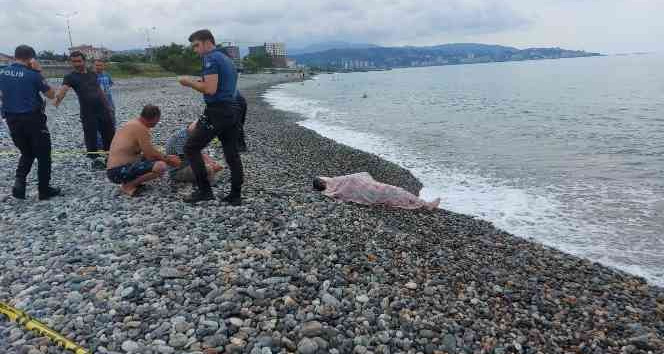 Rize’de denize giren yaşlı adam boğuldu