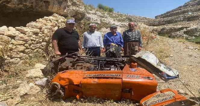 Traktör 200 metrelik uçuruma yuvarlandı