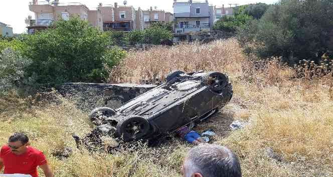 İzmir’de takla atan araçtaki 4 genç ölümden döndü