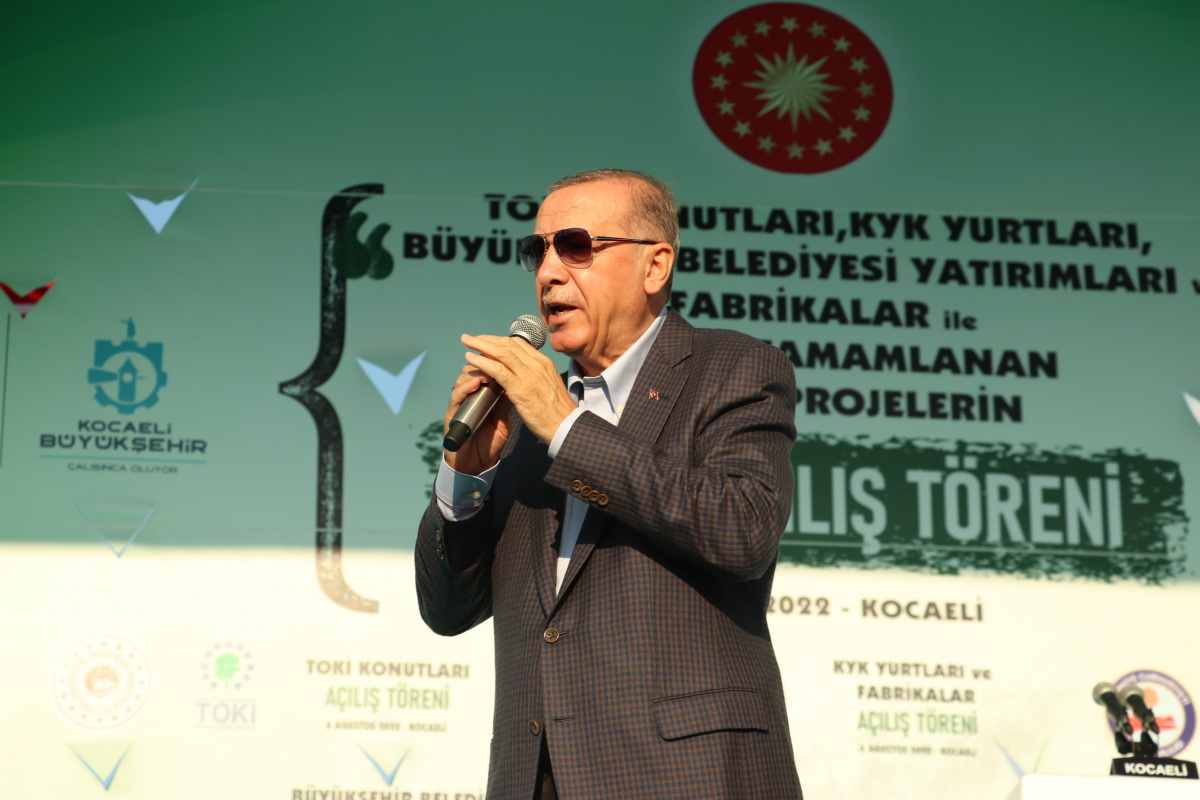 Cumhurbaşkanı Erdoğan: 'Kendilerine milleti değil de, vesayeti, darbecileri, teröristleri yoldaş kılanlar mankurtlardır'
