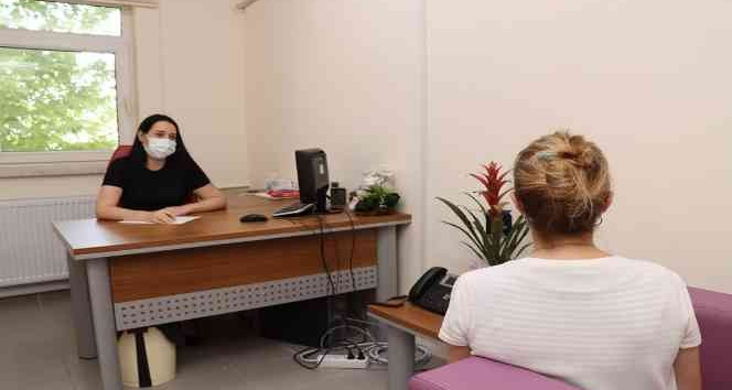 Yalova Belediyesi’nin psikolog danışmanlık hizmeti devam ediyor