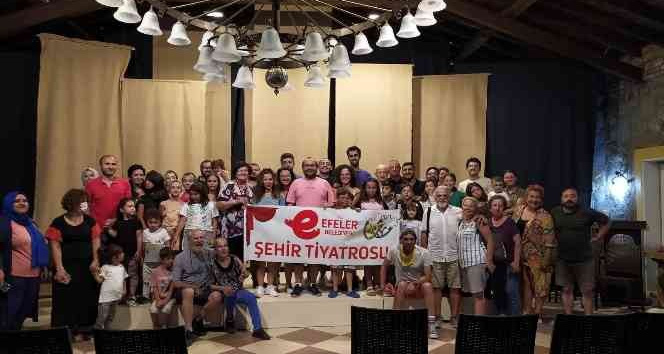Efeler Belediyesi Şehir Tiyatrosu, Eceabat Tiyatro Şenliği’nde yer aldı