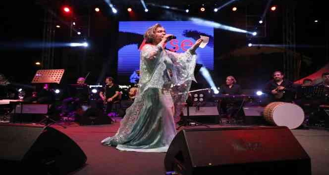 Dünya Düzce Günleri’nde coşku bitmiyor