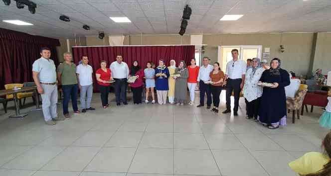 Buharkent’te incir tatlıları yarıştı