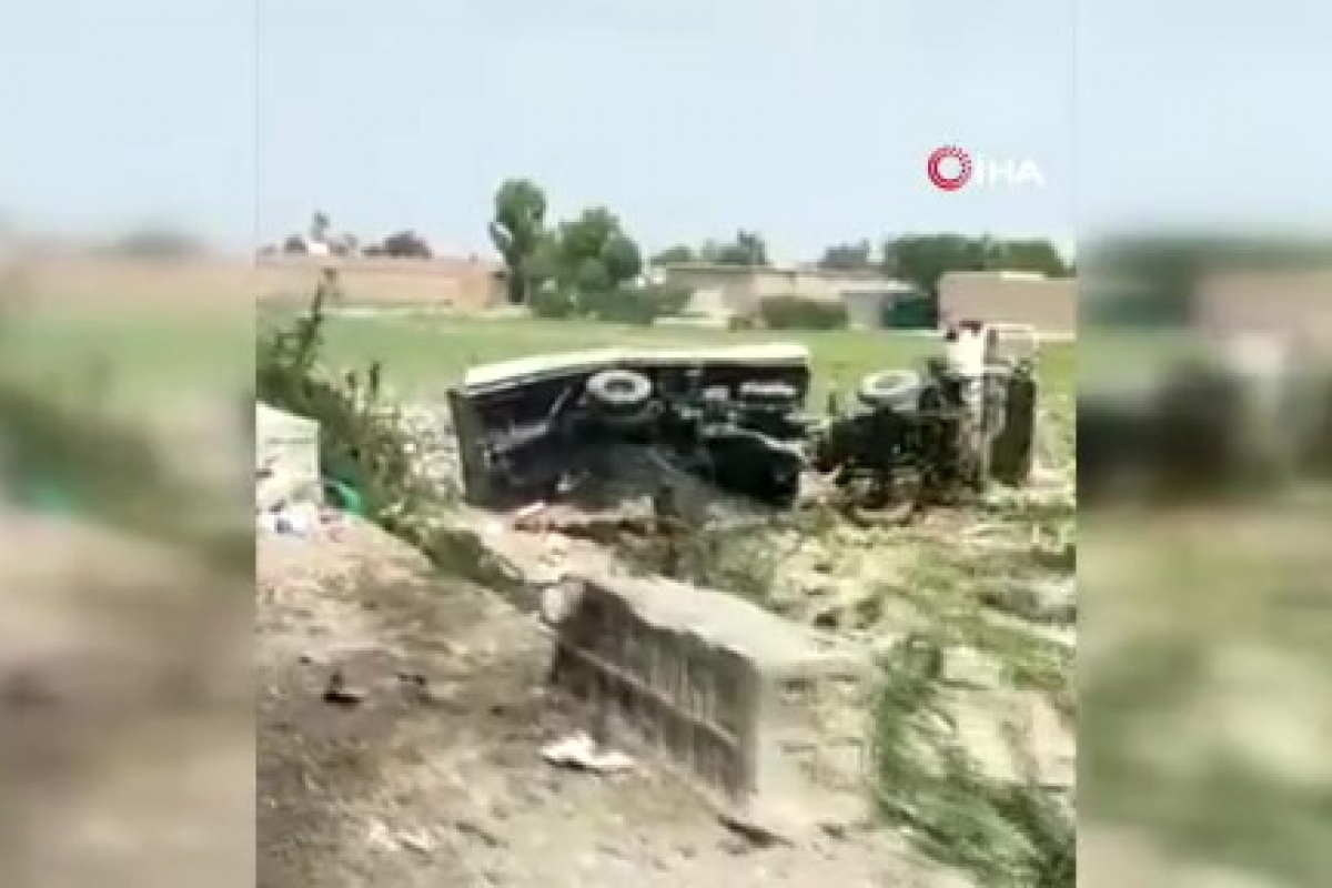Pakistan’da askeri konvoya bombalı saldırı: 4 asker öldü