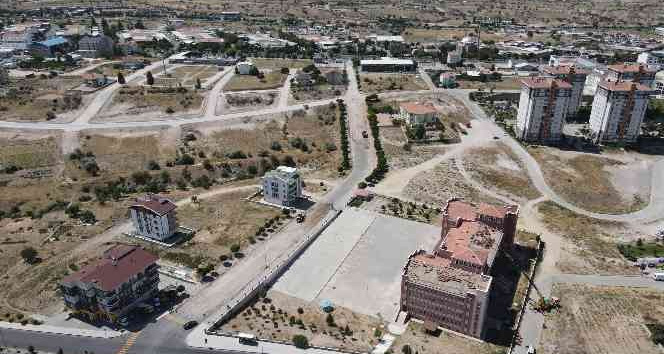 Yol yenileme çalışmaları başladı