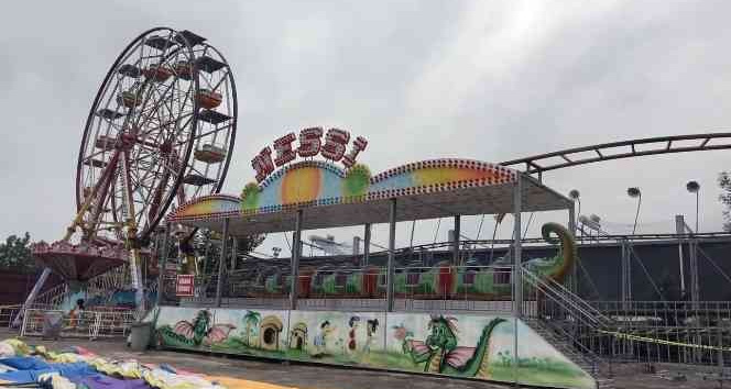 1 Polisin öldüğü, 1’i polis 3 kişinin de yaralandığı lunaparkın faaliyetleri durduruldu