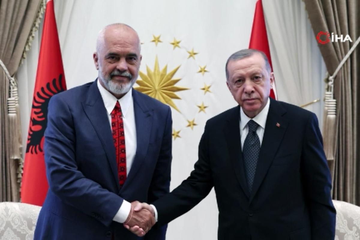 Cumhurbaşkanı Erdoğan Arnavutluk Başbakanı Edi Rama&#039;yı  kabul etti