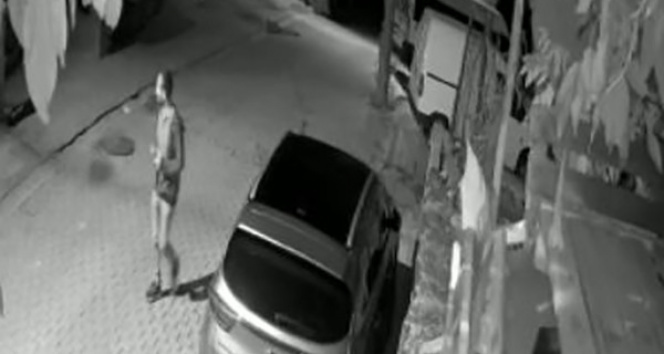 Sancaktepede pes dedirten hırsızlık: Önce anahtarı sonra aracı çaldı