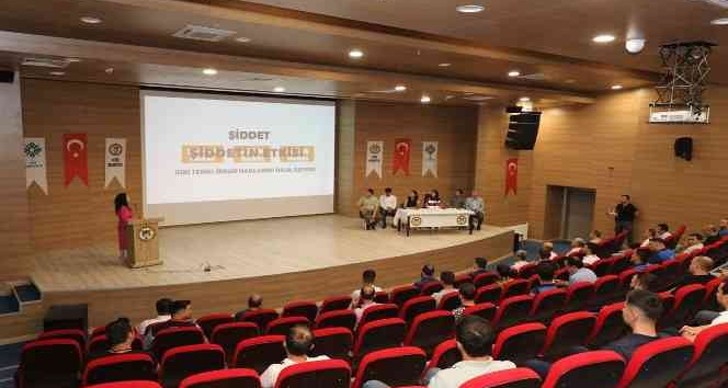 Cizre’de kadına yönelik şiddetle mücadelede farkındalık eğitimi