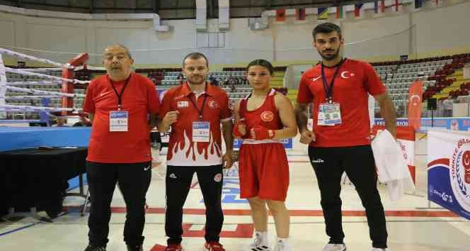 Uşak’ın demir yumruğu Sıla Özkan, Avrupa Şampiyonasında çeyrek finale yükseldi