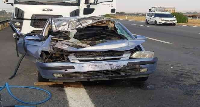 Otomobil tıra arkadan çarptı: 2 ölü, 2 yaralı