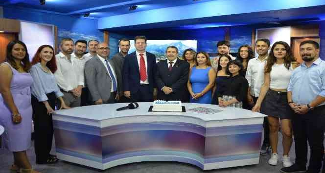 İLKSES’te 13. yaş ve dijital platform gururu