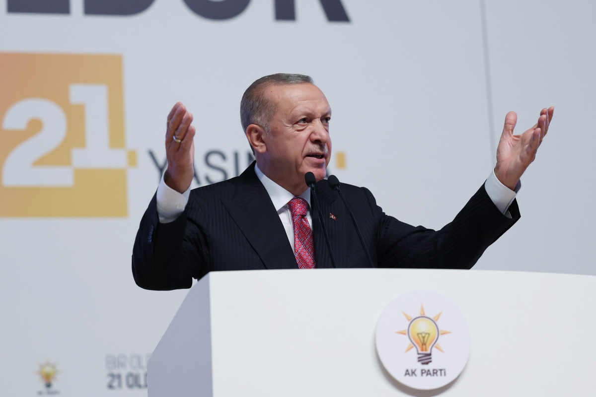 Cumhurbaşkanı Erdoğan: &quot;Kutlu mücadeleyi 2023 seçimlerini kazanarak inşallah taçlandıracağız&quot;