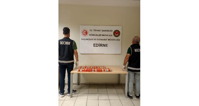 Kapıkule’de tırda uyuşturucu ele geçirildi