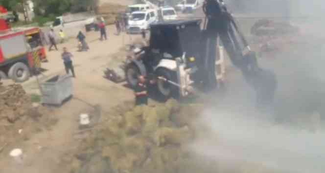 Iğdır’da çıkan yangında ot balyaları kullanılamaz hale geldi