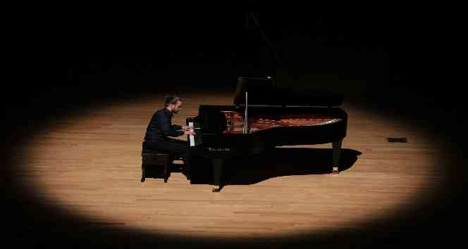 Denizlili genç müzisyen hemşerileriyle buluşuyor