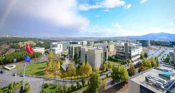 Binlerce öğrenci Uşak Üniversitesi’ni tercih etti