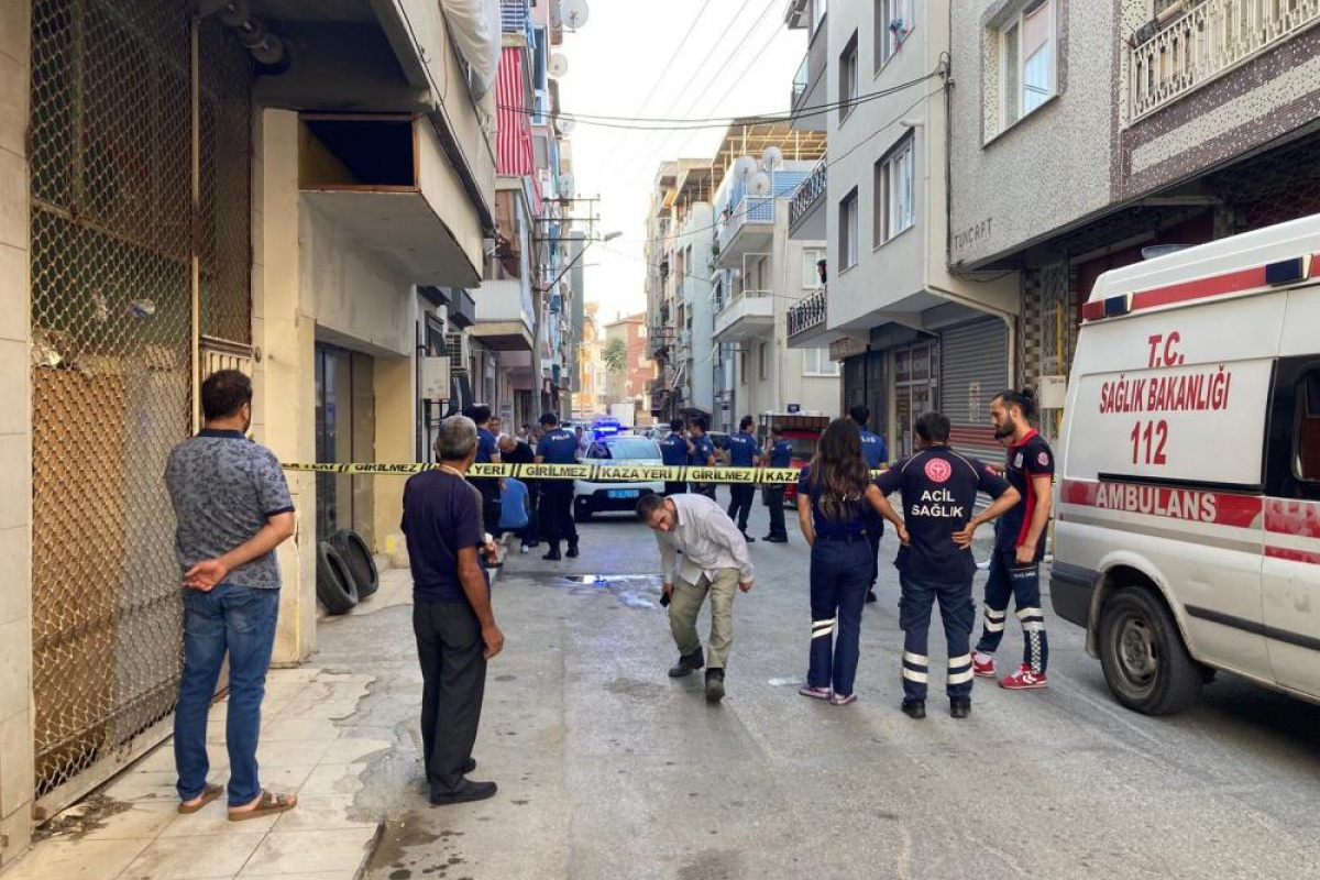 İzmir’de damat dehşet saçtı: Boşanma aşamasındaki eşini ve kayınpederini öldürdü, 2 baldızını yaraladı