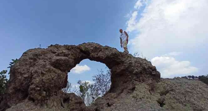 Burhaniye’ de Kaya Sunağı ilgi gördü