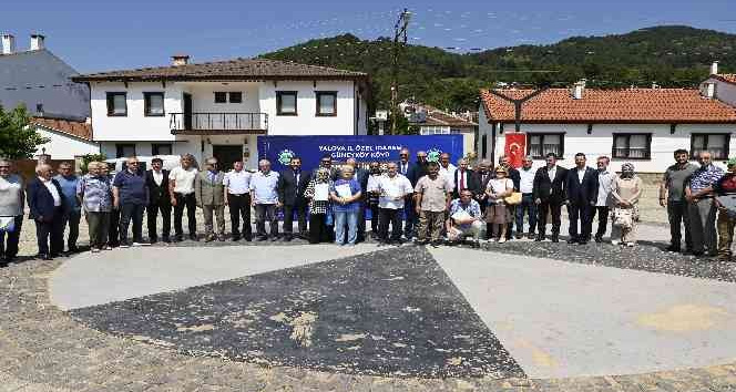 Yalova Güneyköy’de tapu teslim töreni