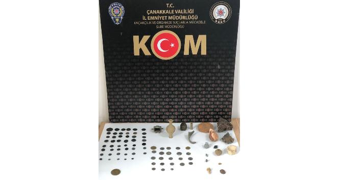 Çanakkale’de tarihi sikkeler ele geçirildi