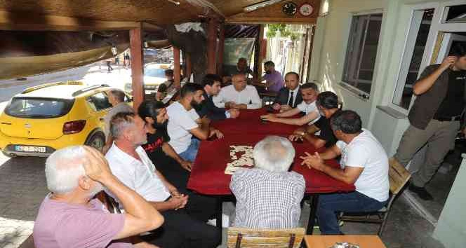 Vali Özkan vatandaşlarla bir araya geldi