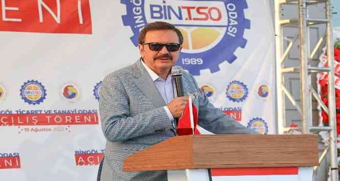 TOBB Başkanı Hisarcıklıoğlu: “Mart ayında TOGG’u göreceğiz ve hep beraber bineceğiz”