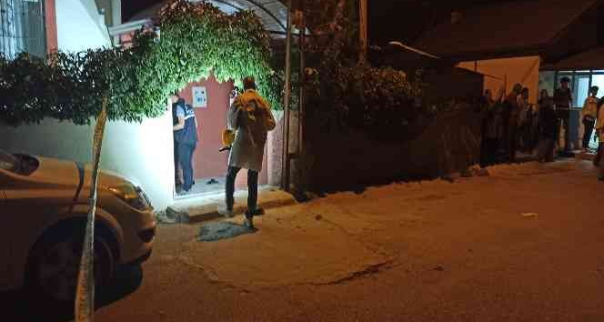 Komşular arasında çıkan kavgada bir kişi hayatını kaybetti
