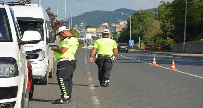 Ordu’da sürücülere emniyet kemeri uygulaması