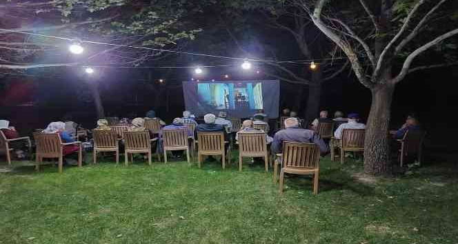 Huzurevinde nostalji