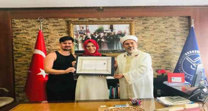 Yunan vatandaş Çanakkale’de Kelime-i Şehadet getirerek Müslüman oldu