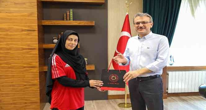 Bingöl’de bocce birincileri ödüllendirildi