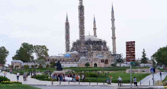 Edirne Selimiye Camii’nde restorasyon çalışmaları sürüyor