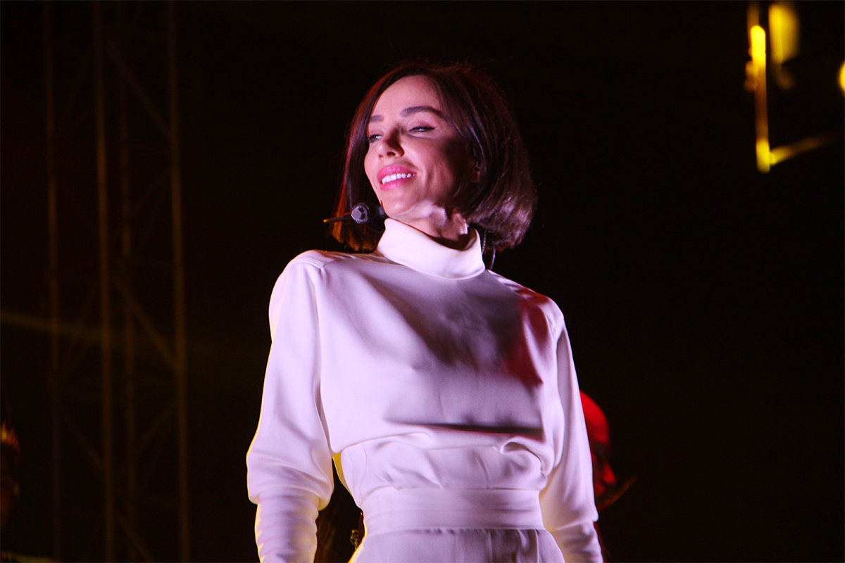 Şarkıcı Gülşen İmam Hatiplilere yönelik söylediği sözler nedeniyle gözaltına alındı